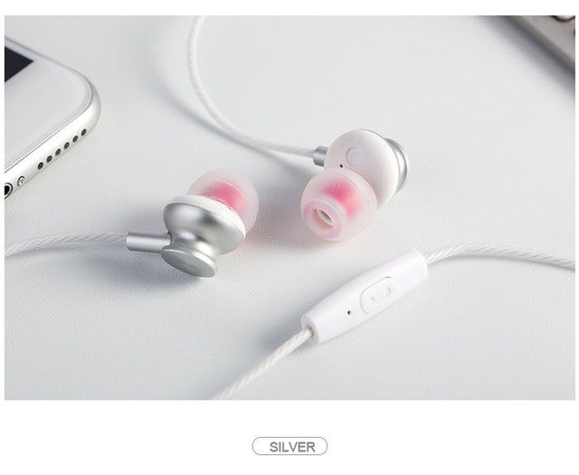 In Ear Earphones with Microphone Super Bass Stereo Hifi Earphone